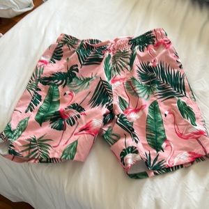 Liners cut out, never worn..hangar said it was a M but it’s actually a Small